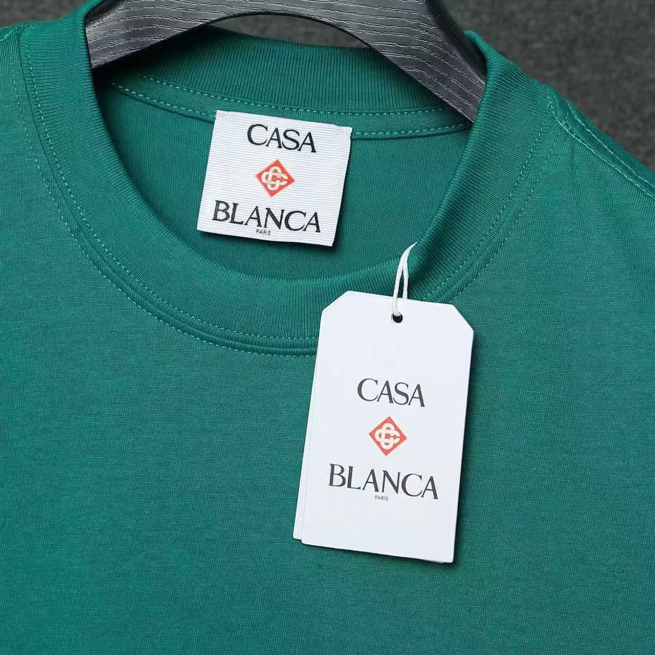 26ss CASABLANCA original printing process short-sleeved T-shirt original development using high-density double yarn pure cotton fabric upper body soft and comfortable color Black White Dark Green color Orange Pink Blue Royal Blue color cigarette powder 8 colors Sizes S M L XL